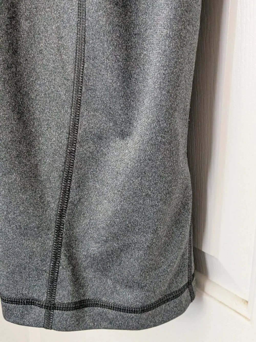 The North Face Long Sleeve 1/4 Zip Pullover Gray Men's Size  Large